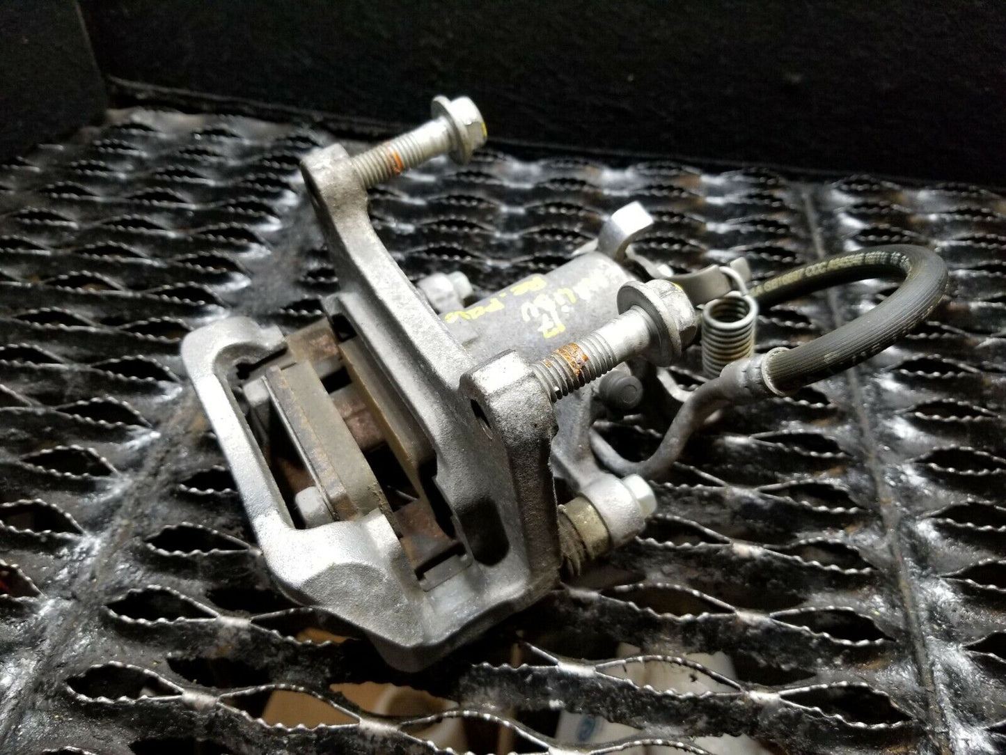 16 17 18 19 Chevrolet Malibu Rear Right Passenger Side Brake Caliper OEM 3k