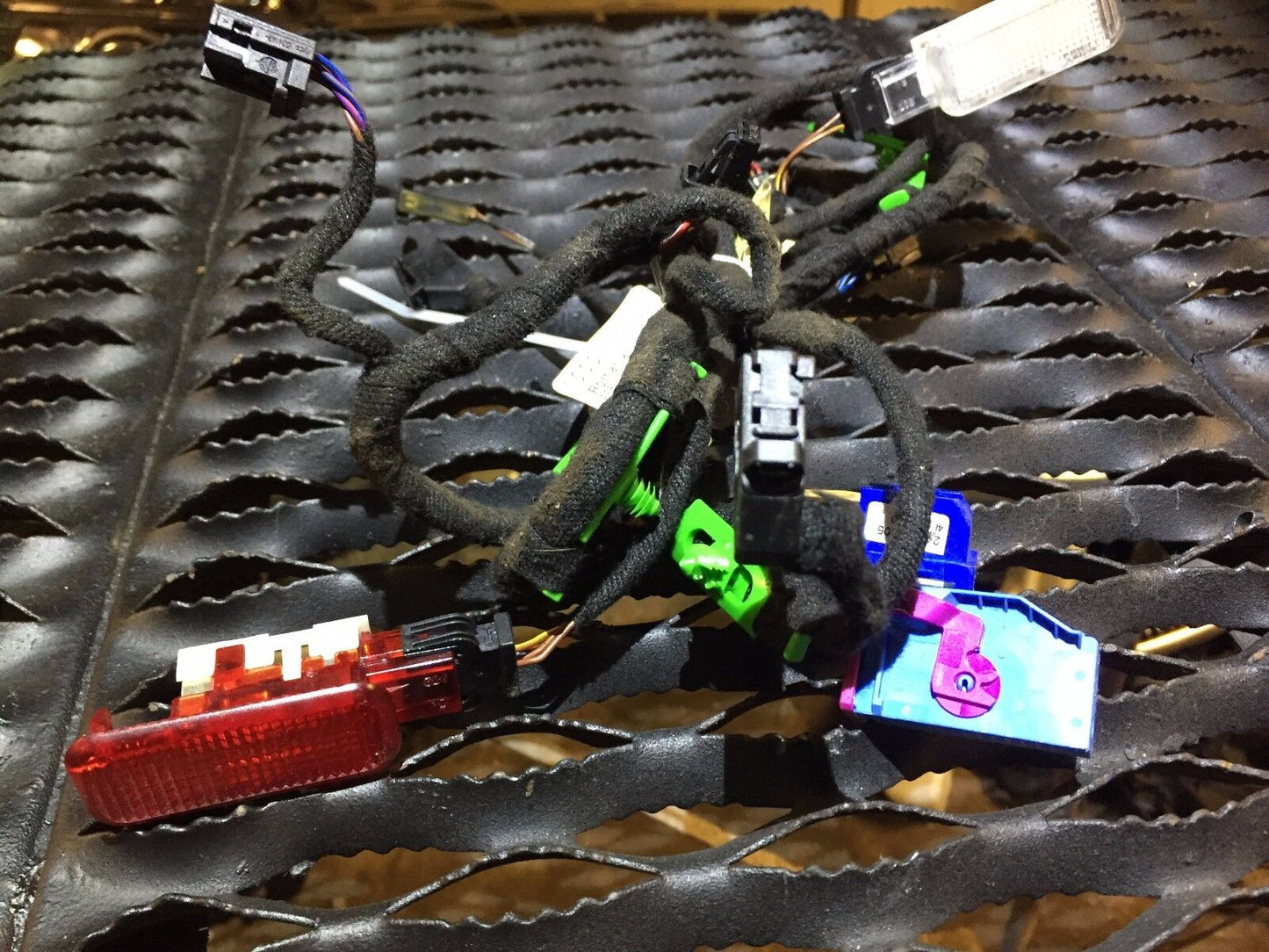 05 06 07 08 Audi A6 C6 Front Left Driver Door Panel Wire Harness 4f1971035 OEM