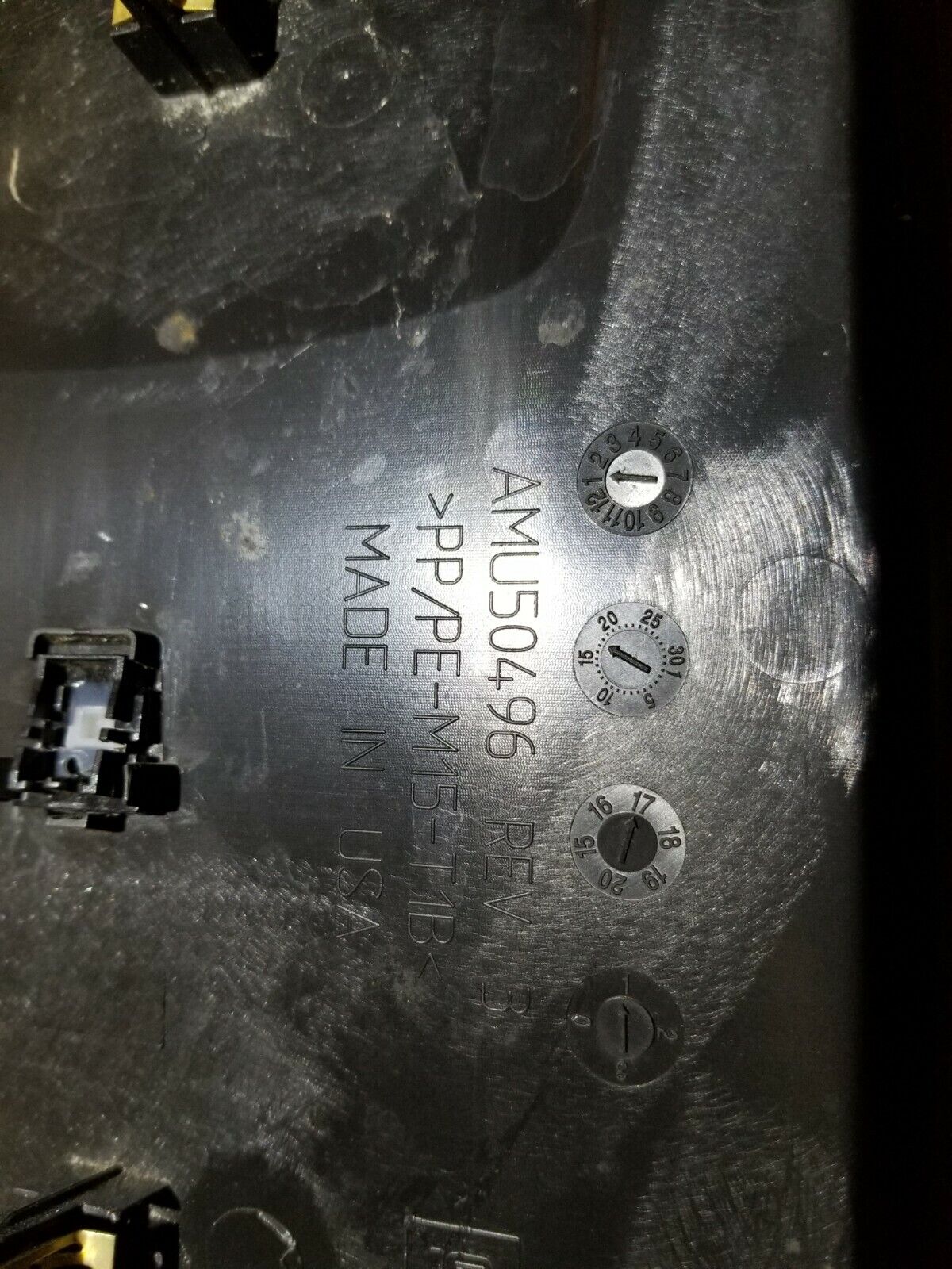 17 18 19 20 Cadillac Xt5 Center Console Cover Trim Panel OEM 34k