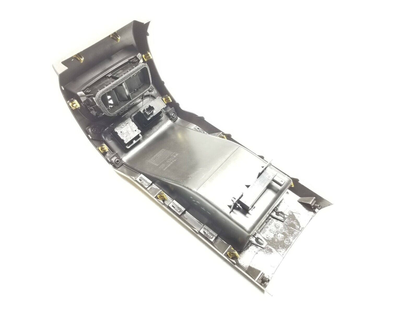 19 20 Chevrolet Blazer Center Console Rear Trim Panel W/ Air Vent OEM 11k Miles