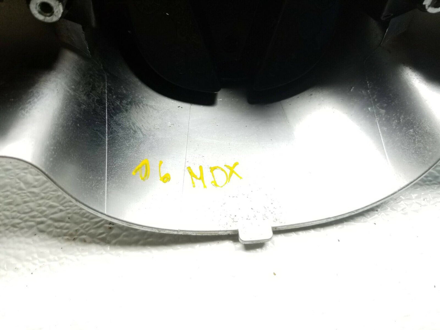 03 04 05 06 Acura MDX Front Grille Emblem Molding OEM 55k Miles