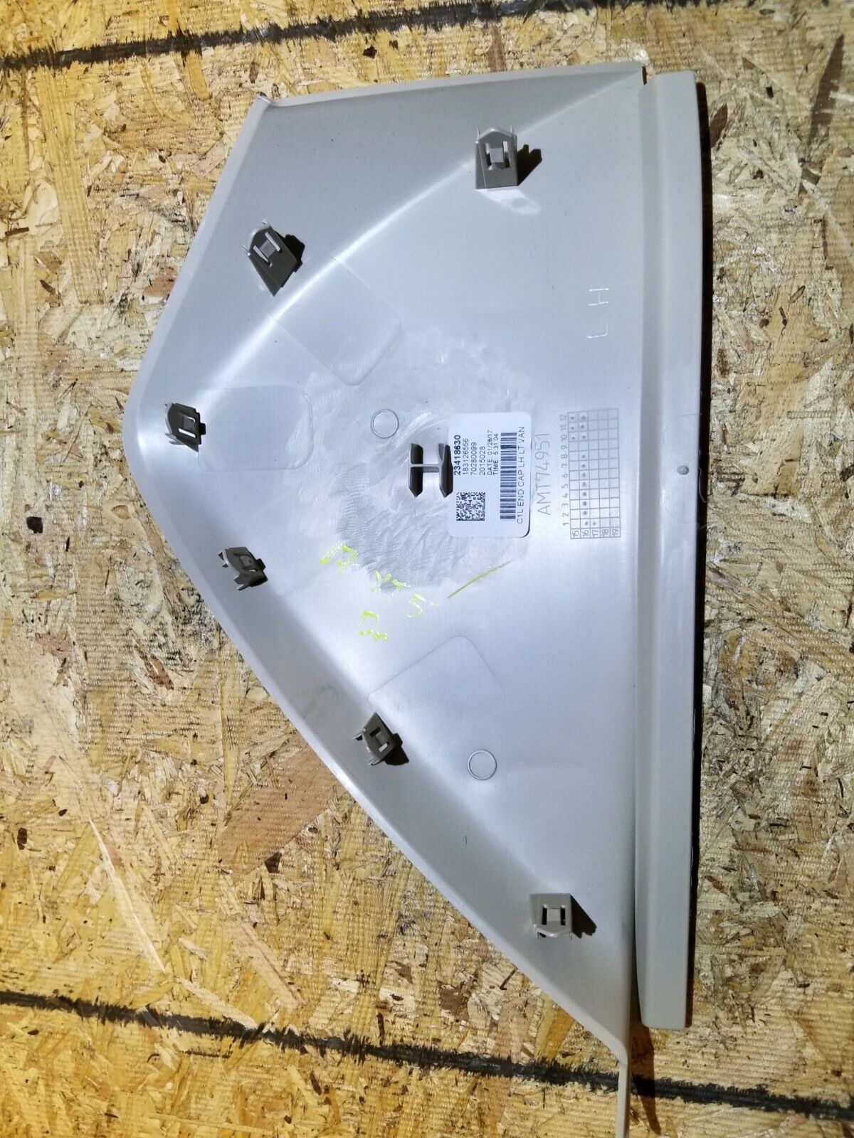 17 18 19 20 Cadillac Xt5 Dash End Cap Cover Trim Left Driver Side OEM 34k
