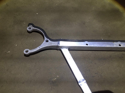 04 05 06 07 08 Audi A8 4.2 Strut Tower Brace Cross Member Bracket OEM