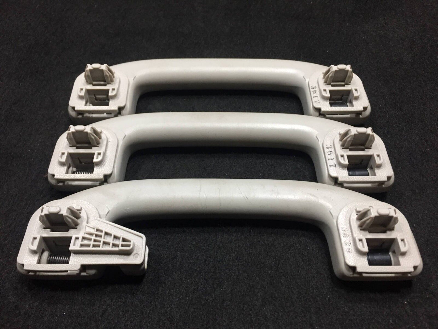 11 12 13 14 Nissan Juke Interior Roof Grab Handle 3pcs OEM D30