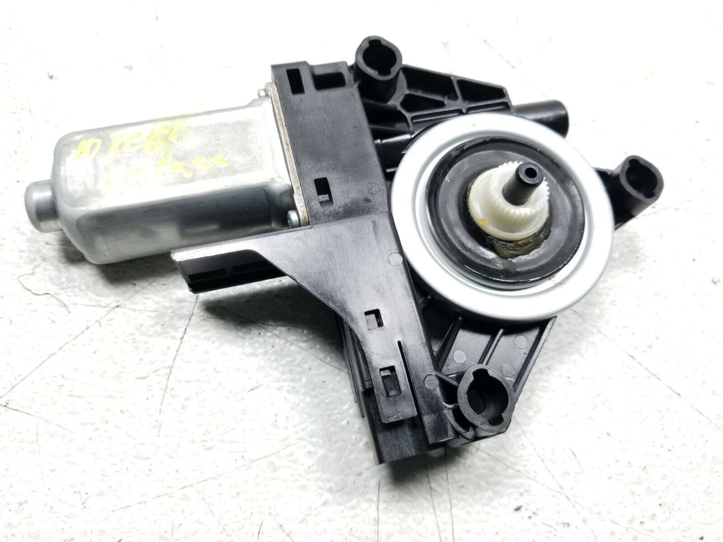 10 11 12 13 Volvo XC60 Front Right Pass Door Window Regulator Motor OEM