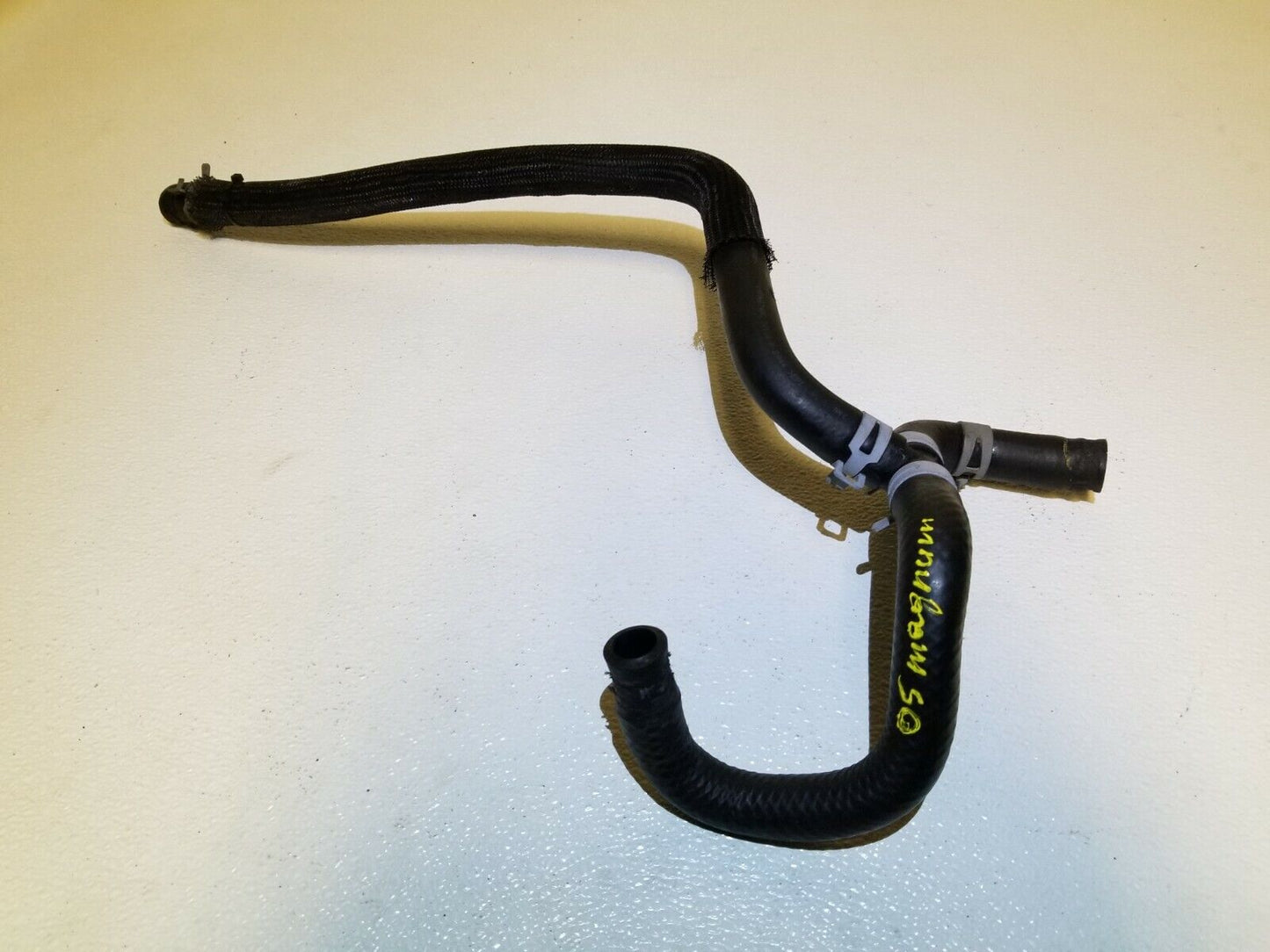 05 06 07 Dodge Magnum Rt 5.7l Engine Radiator Lower Hose Pipe OEM