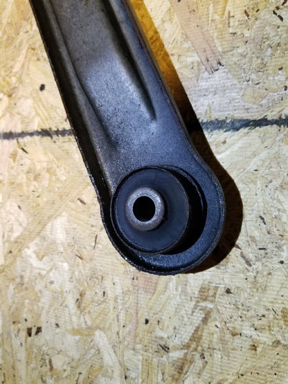 06 07 08 09 10 11 Lincoln Town Car Rear Left Driver Side Lower Control Arm OEM