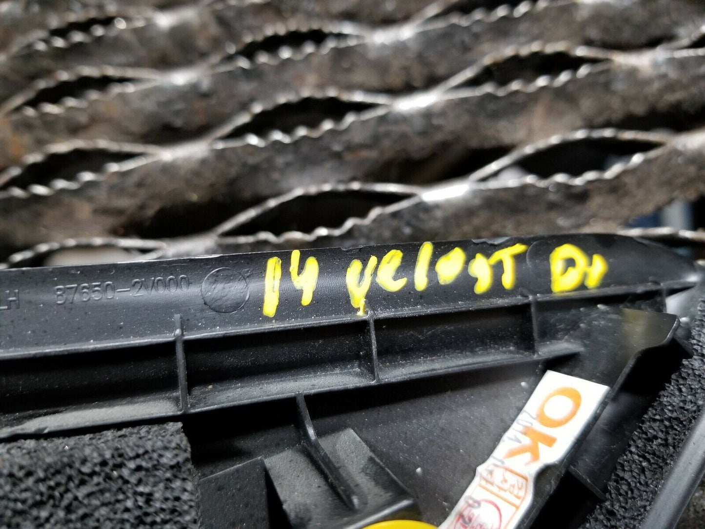 12 13 14 15 16 Hyundai Veloster Interior Left Driver Corner Cover Trim Panel OEM