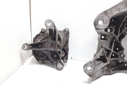 12 13 14 15 16 17 Audi A7 Automatic Transmission Crossmember Mount Bracket OEM