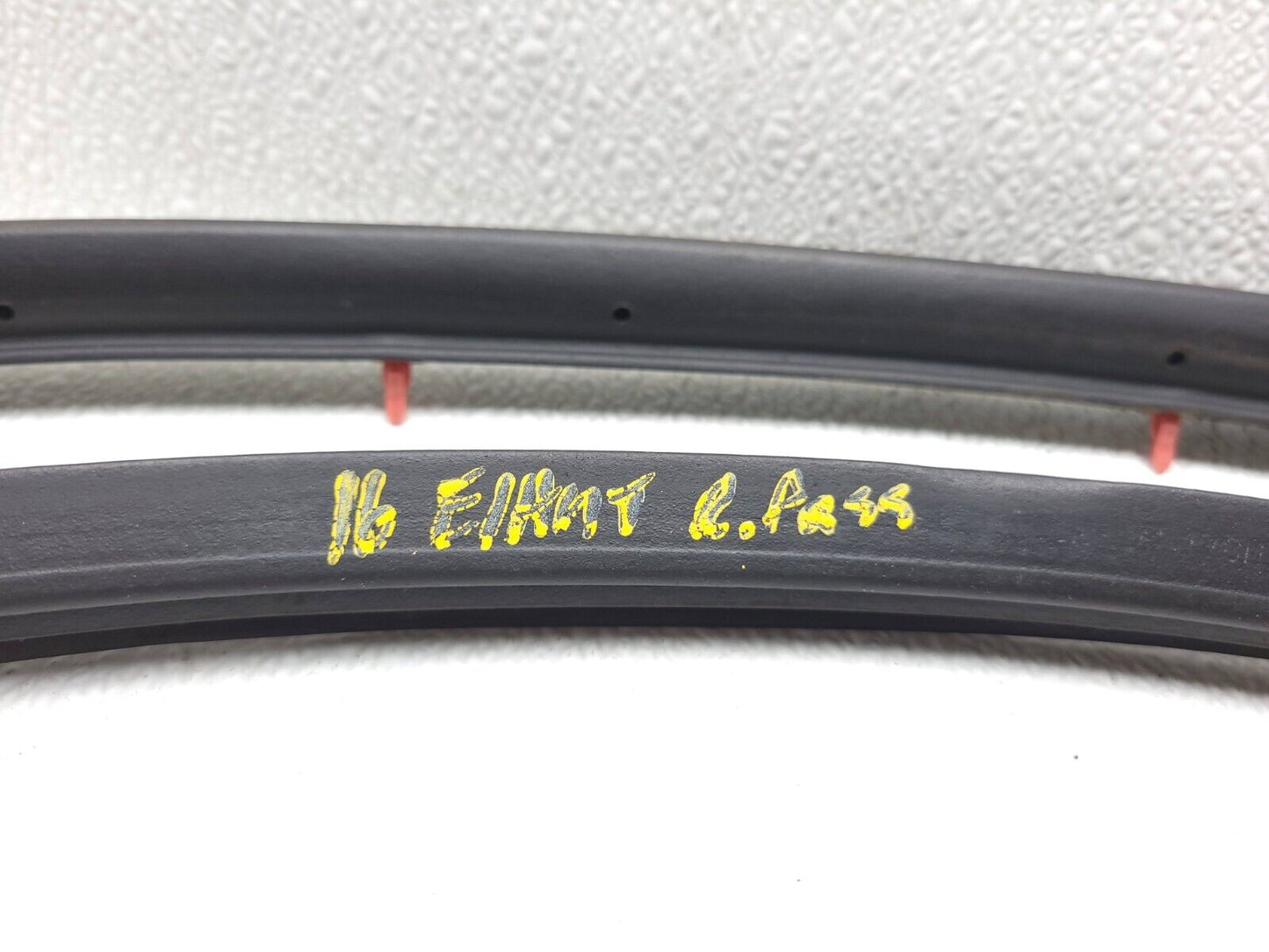 14 15 16 Hyundai Elantra Door Weatherstrip Seal Rear Right Pass Side OEM Sedan