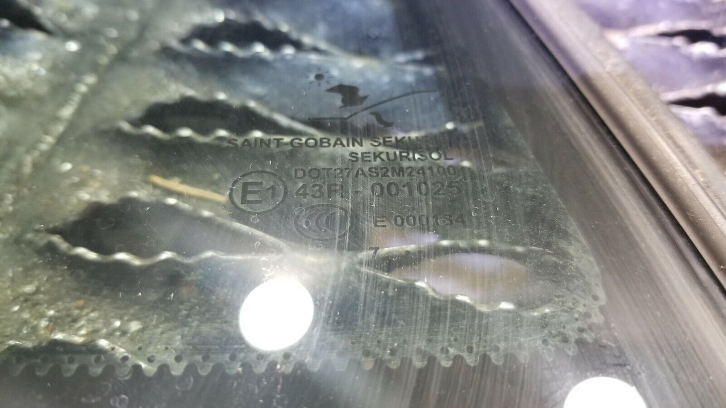 08 09 10 11 Saab 93 9-3 Rear Right Pass Door Vent Window Glass OEM