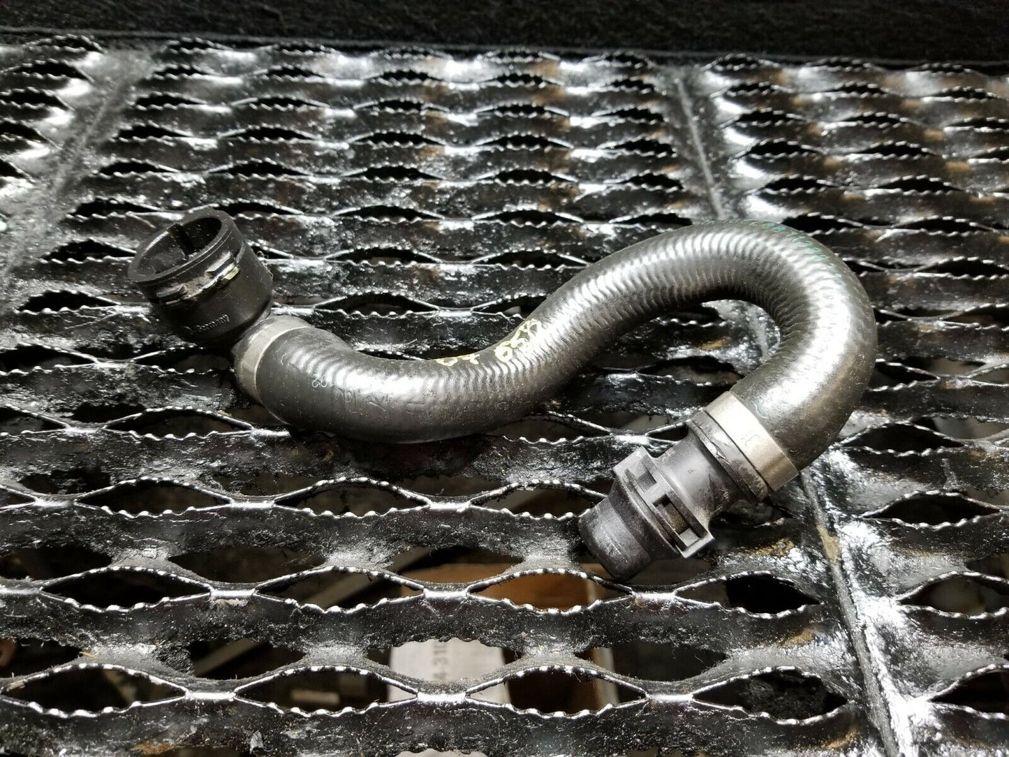 06 07 08 09 10 BMW 650i E63 Radiator Coolant Hose Pipe OEM