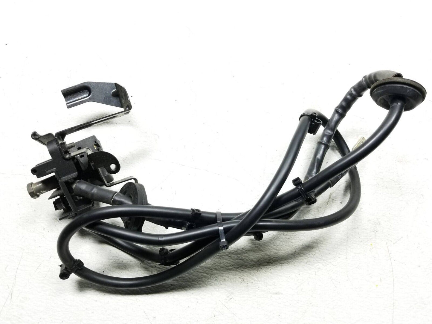 2011 - 2014 Porsche Cayenne 3.6l Negative Battery Cable Terminal OEM