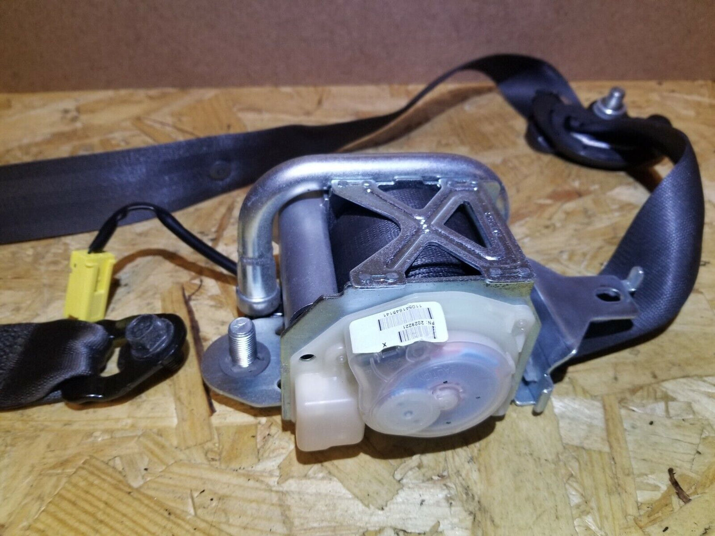 10 11 12 13 Acura MDX Front Right Passenger Seat Belt Retractor OEM