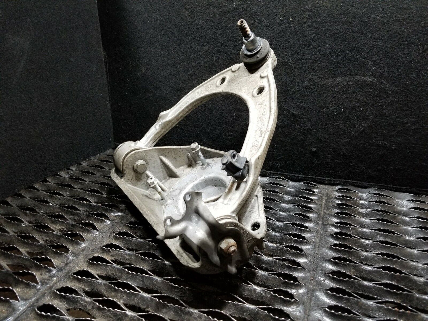 11 12 13 14 15  Audi Q7 Front Upper Control Arm Left Driver Side OEM 87k Miles