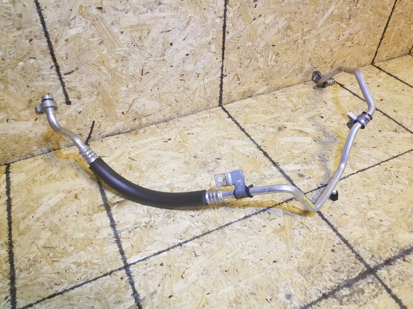 13 14 15 16 17 Nissan Versa 1.6l AC A/c Hose Line Pipe OEM