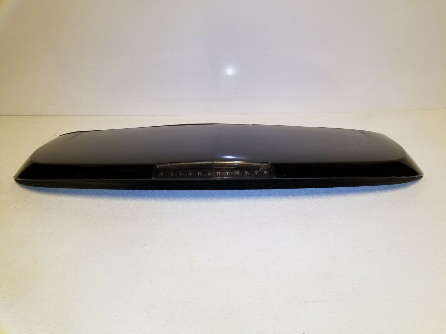 10 11 12 Lincoln MKT Trunk Tailgate Spoiler Wing (paint Code : Ux) OEM