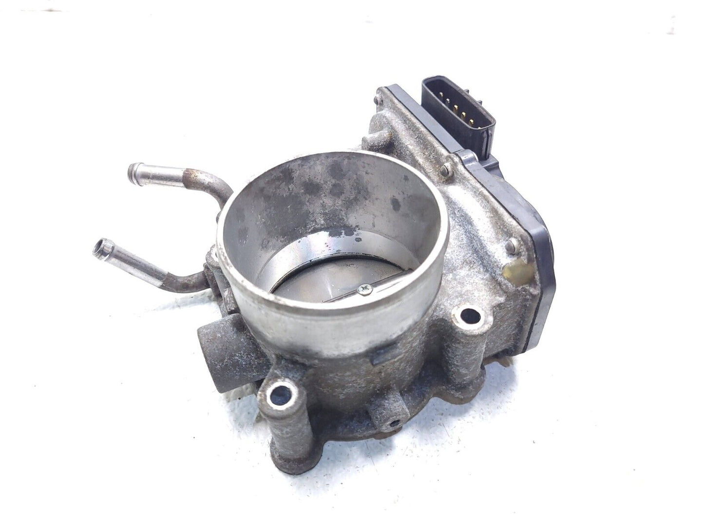 14 15 16 Hyundai Elantra Throttle Body 35100-2e000 OEM