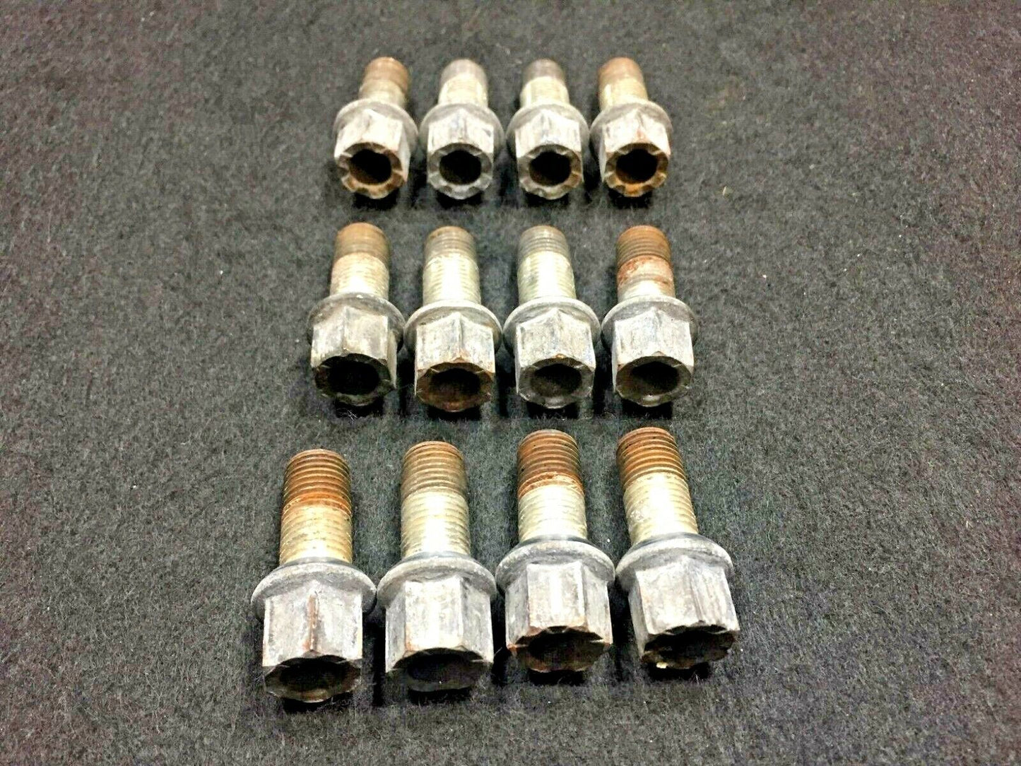 12 13 14 15 VW Passat Wheel Lug Nut Bolt OEM Bolts/nuts 12pcs