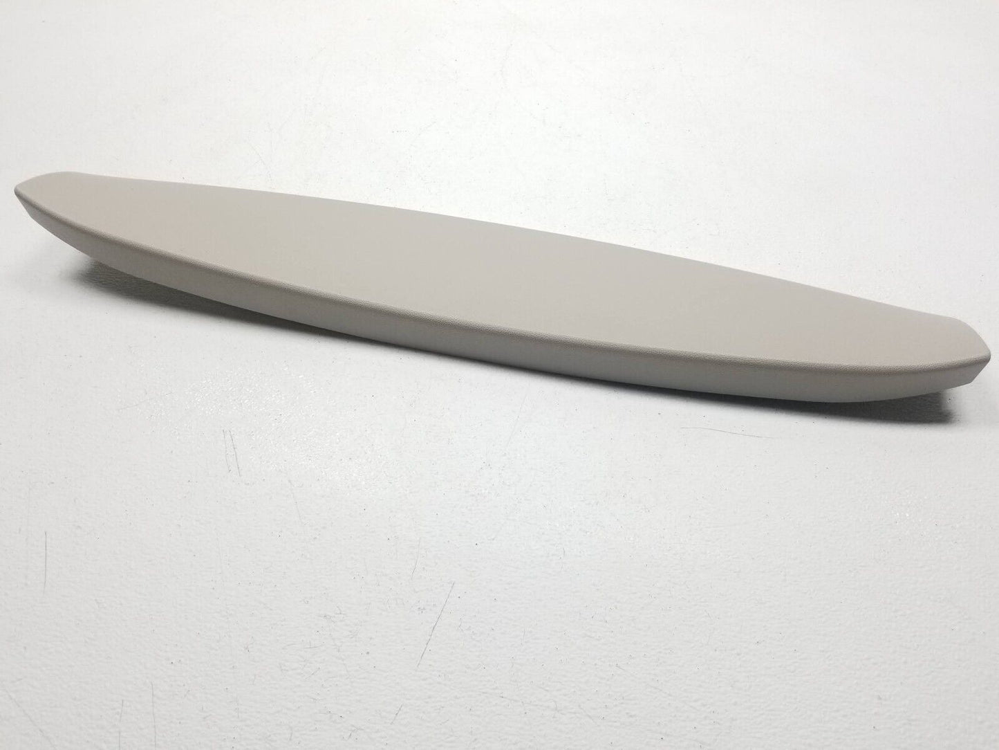 06 07 08 09 10 11 Mercedes Benz Ml500 Rear Upper Center Liftgate Trim Cover OEM