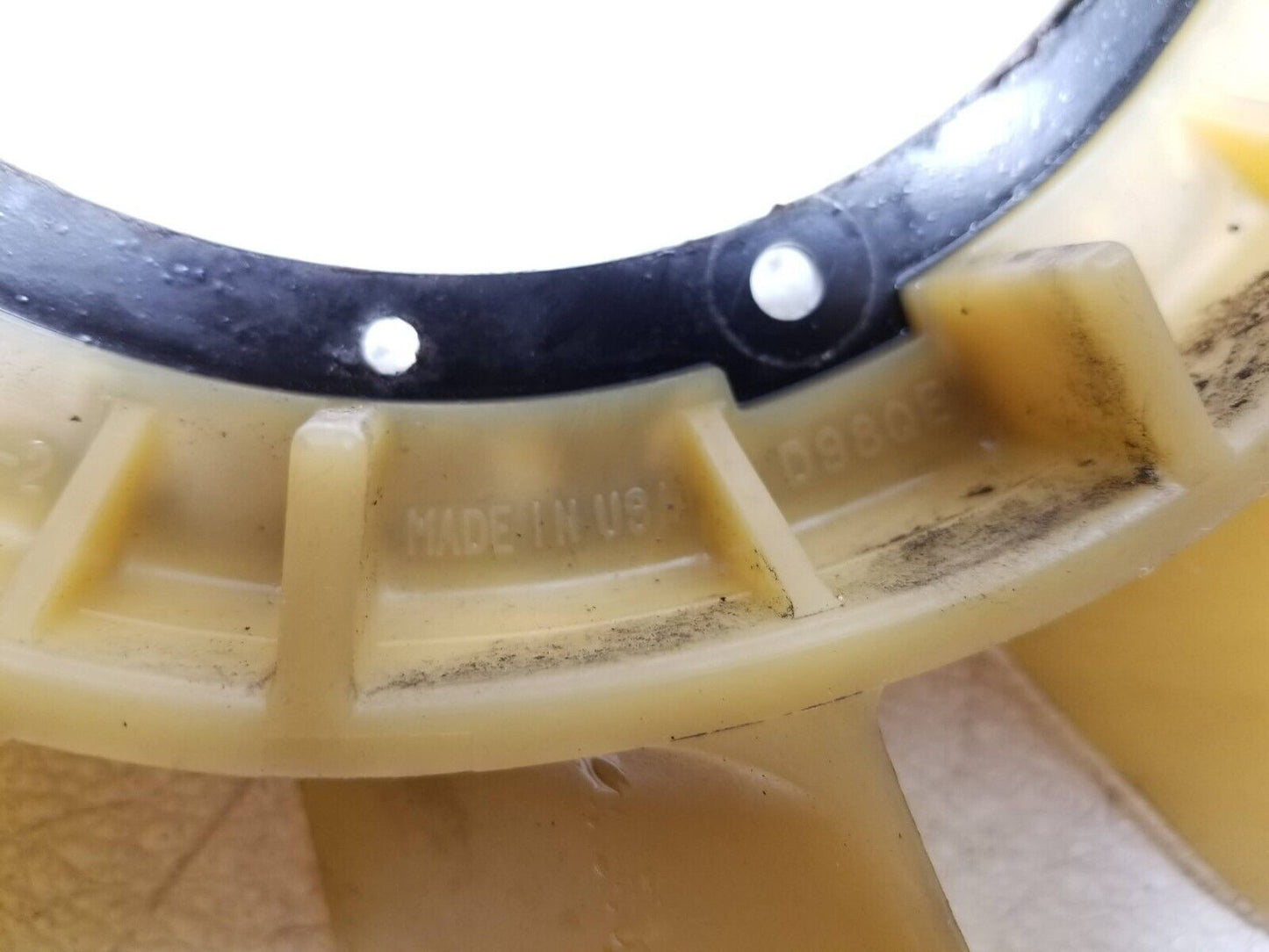 2007 2008 Lincoln Navigator 5.4l Engine Cooling Fan Blade OEM