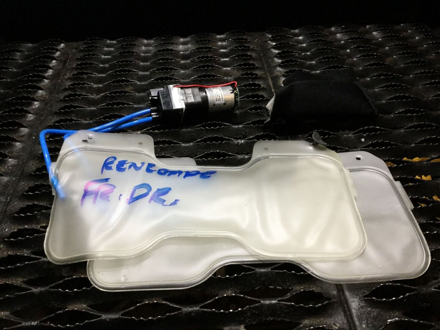 15 16 17 Jeep Renegade Left Front Driver Side Upper Seat Lumbar Pump Motor OEM