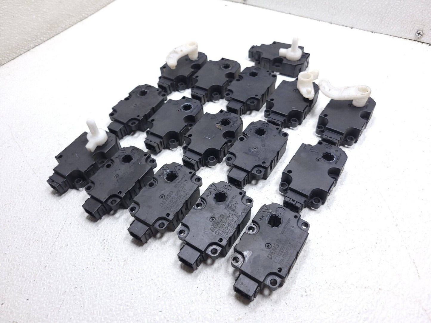 12 13 14 15 16 17 Audi A7 HVAC AC Heater Flap Servo Actuator Adjust Motor OEM