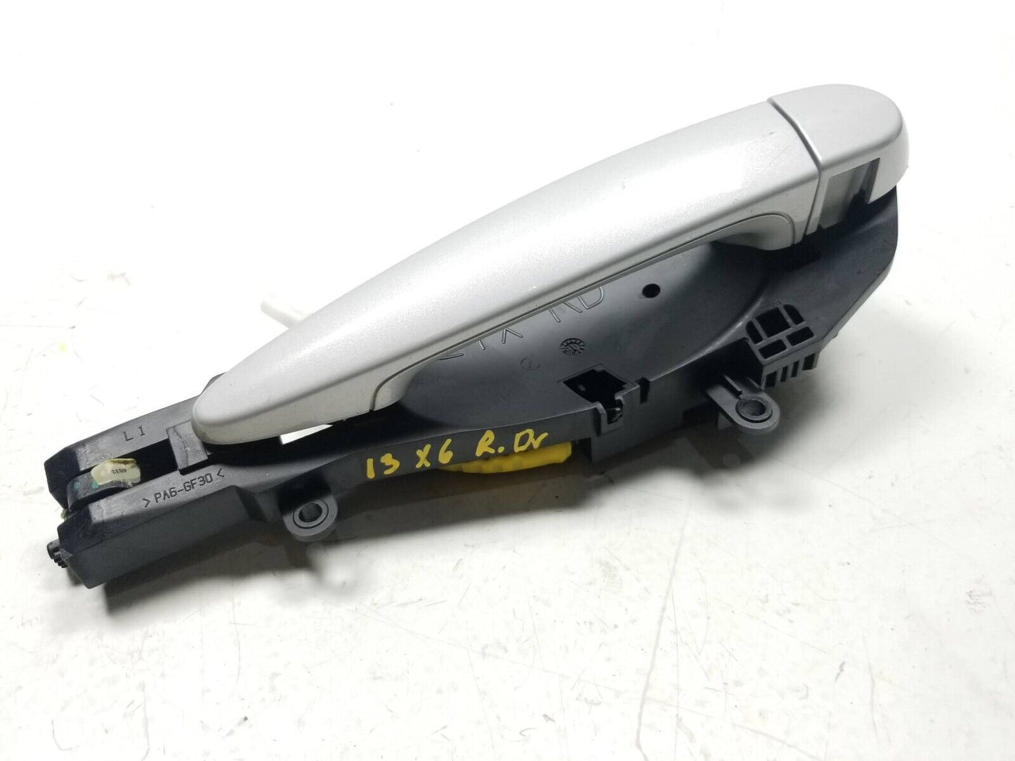 07 08 09 10 11 12 13 BMW X6 Rear Left Driver Side Exterior Door Handle OEM