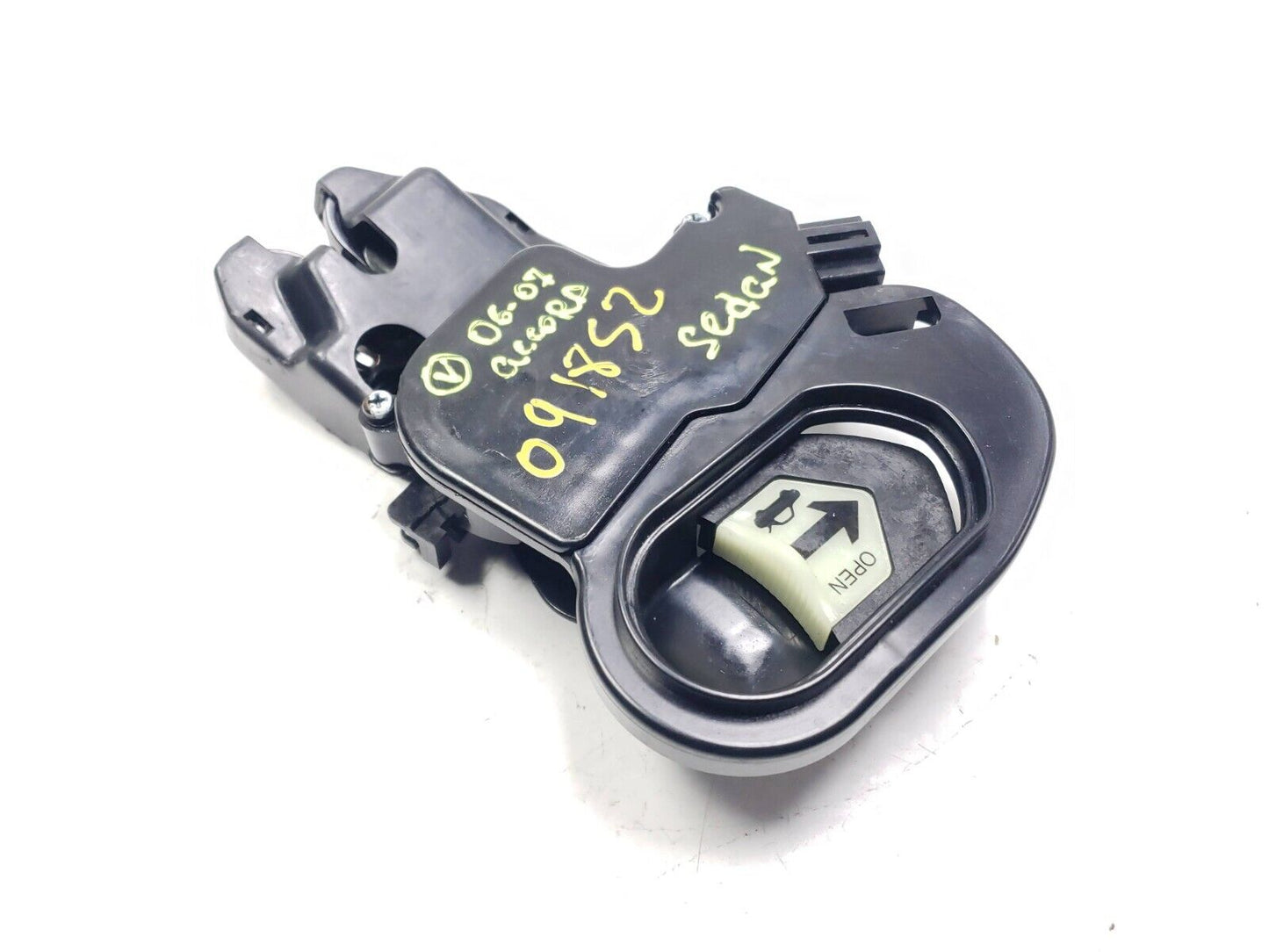 2003-2007 Honda Accord Sedan Trunk Lid Lock Latch Actuator OEM