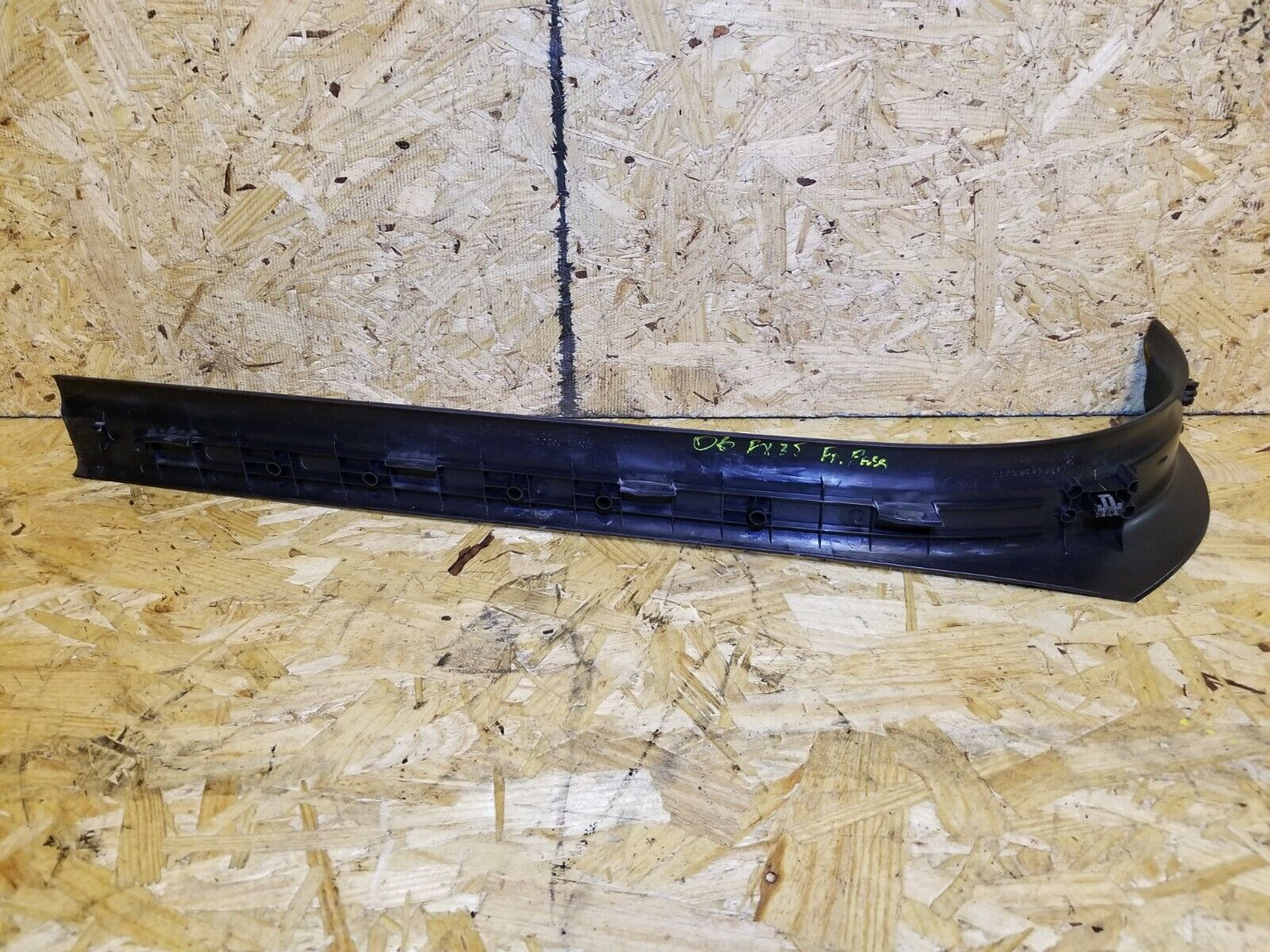 06 07 08 Infiniti Fx35 Front Right Passenger Side Kick Sill Scuff Plate Trim OEM