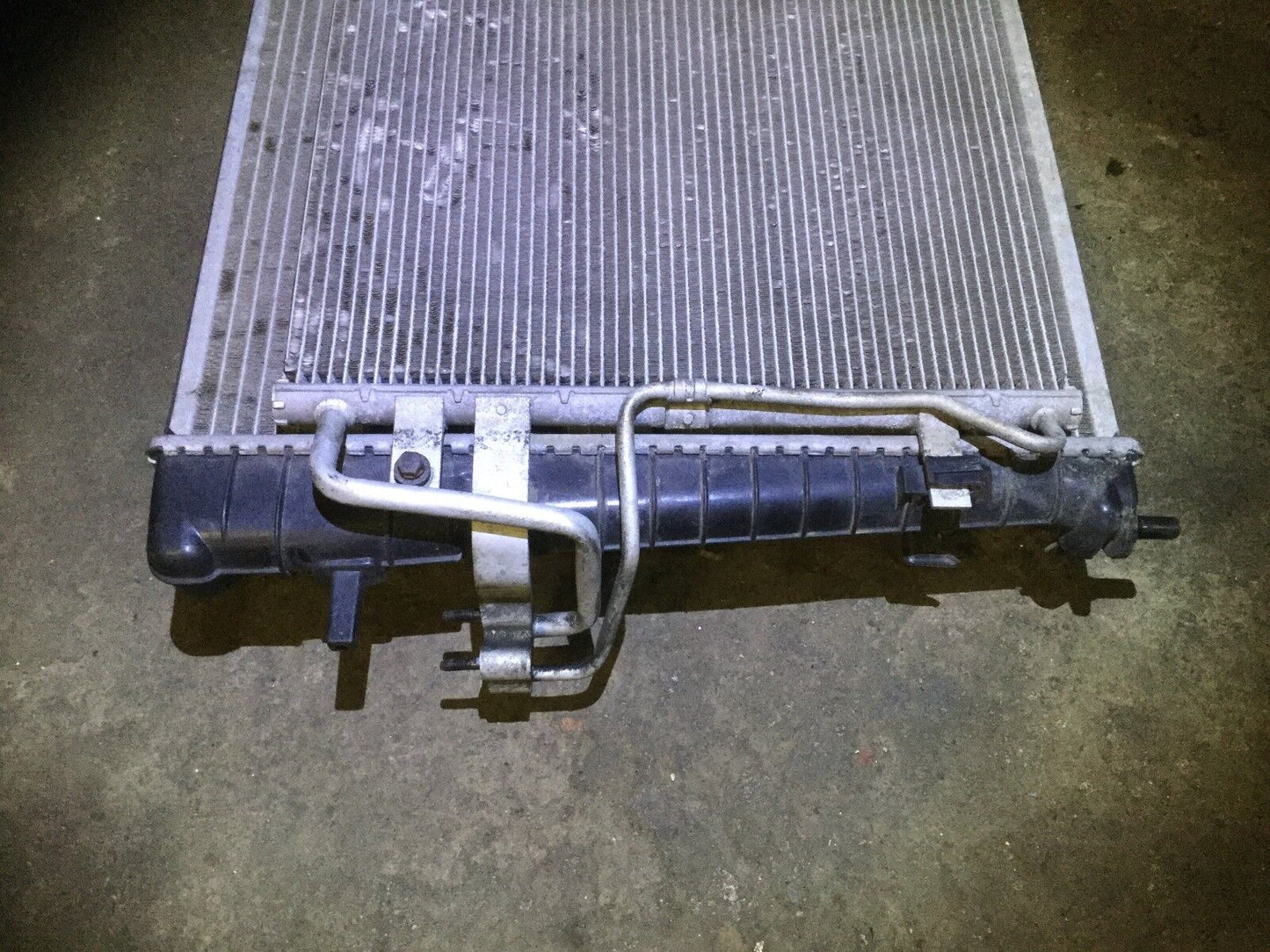 07 08 09 Hyundai Tucson 2.0l Engine Coolant Radiator & A/c Condenceroem D13