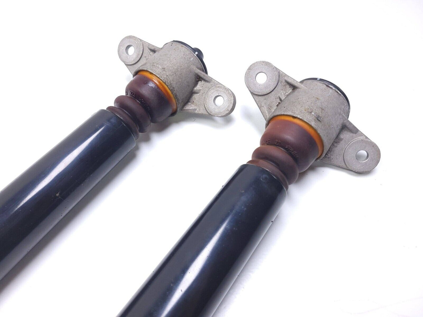 18-21 Hyundai Kona Rear Shock Strut Absorber Left & Right OEM