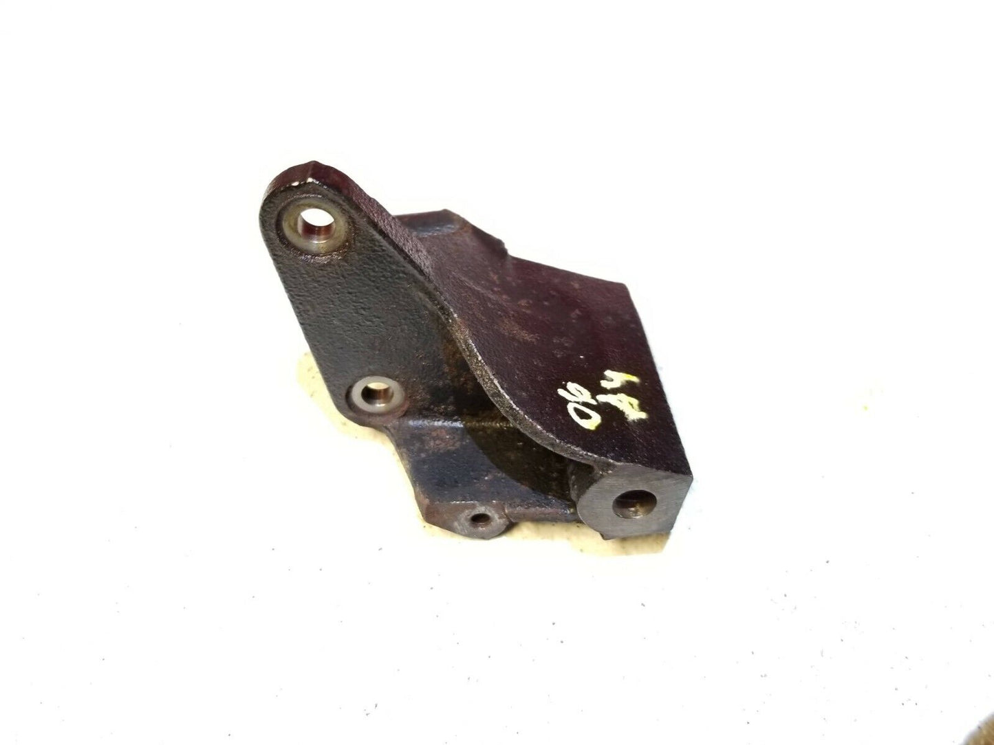 03 04 05 06 Audi A4 B6 3.0l Engine Mount Bracket OEM